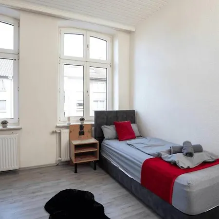 Apartamento Livemore24 - 5 In Hoch Wlan - Smart-tv - 24-7 Check-in Und Küche *